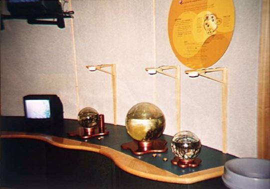 ecospheres2.jpg